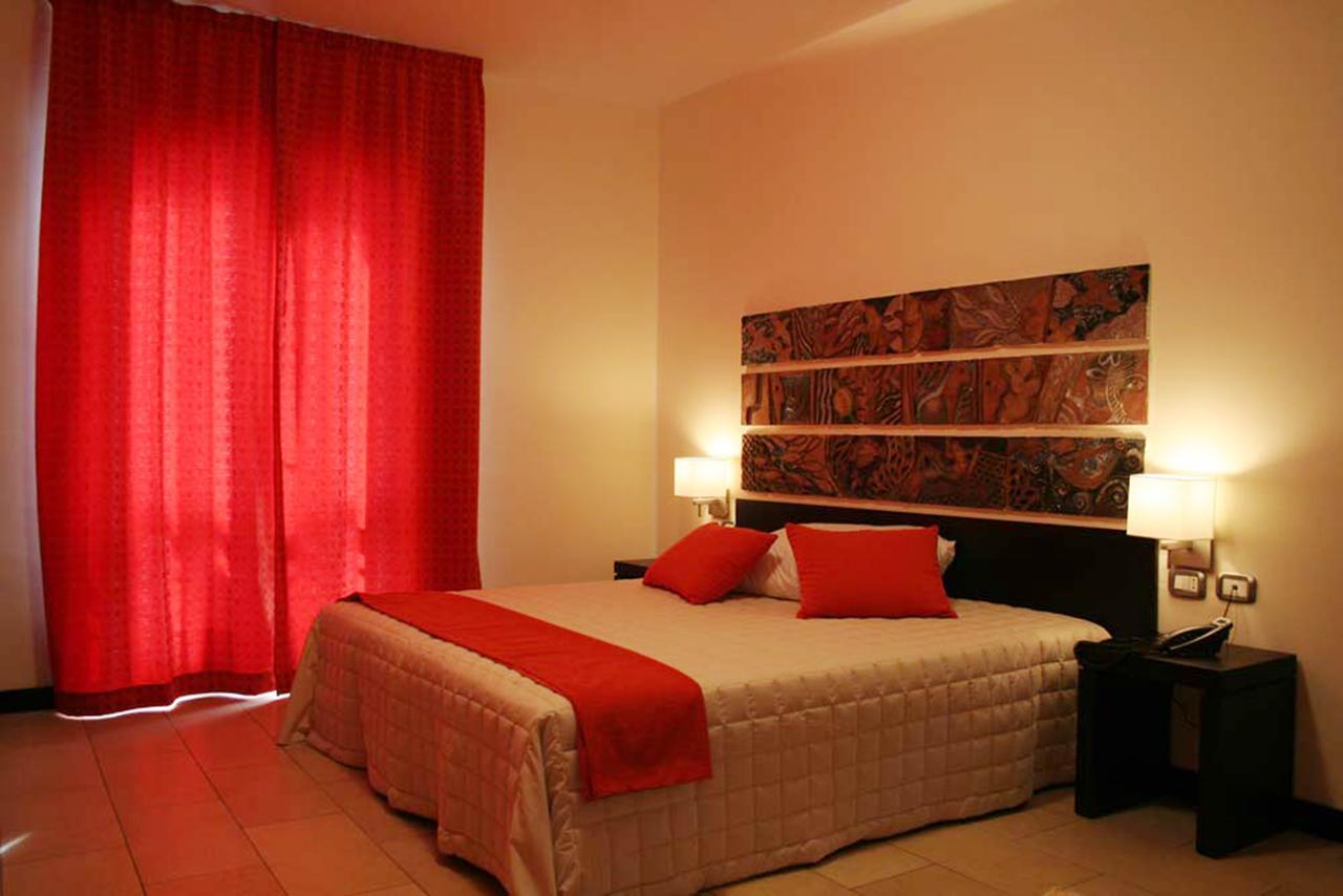 Hotel Al Ritrovo Castelluzzo Eksteriør bilde