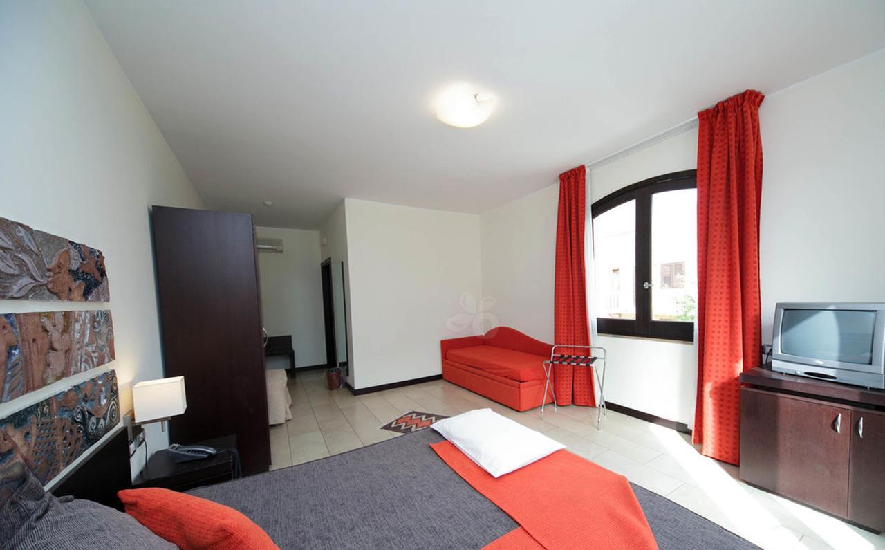 Hotel Al Ritrovo Castelluzzo Eksteriør bilde